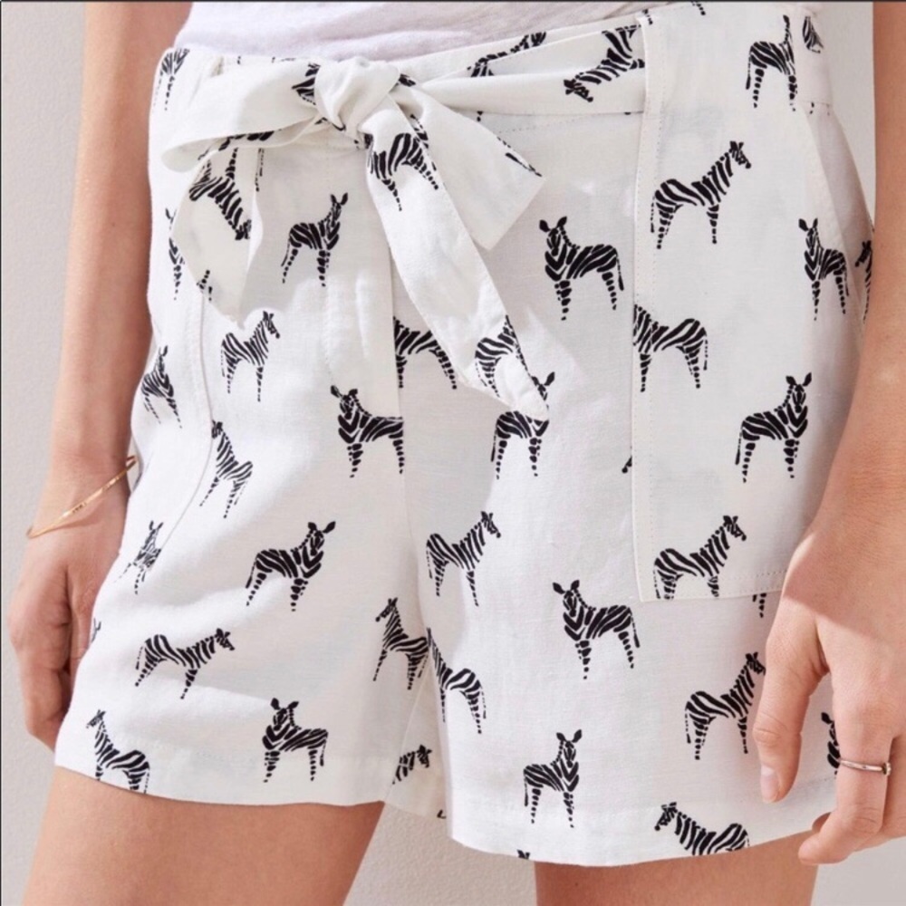 LOFT linen zebra print shorts